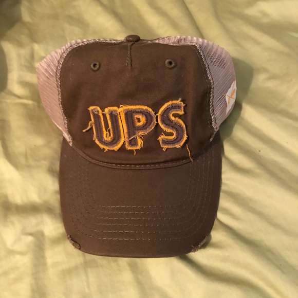 12 hat bundle - Picture 6 of 8